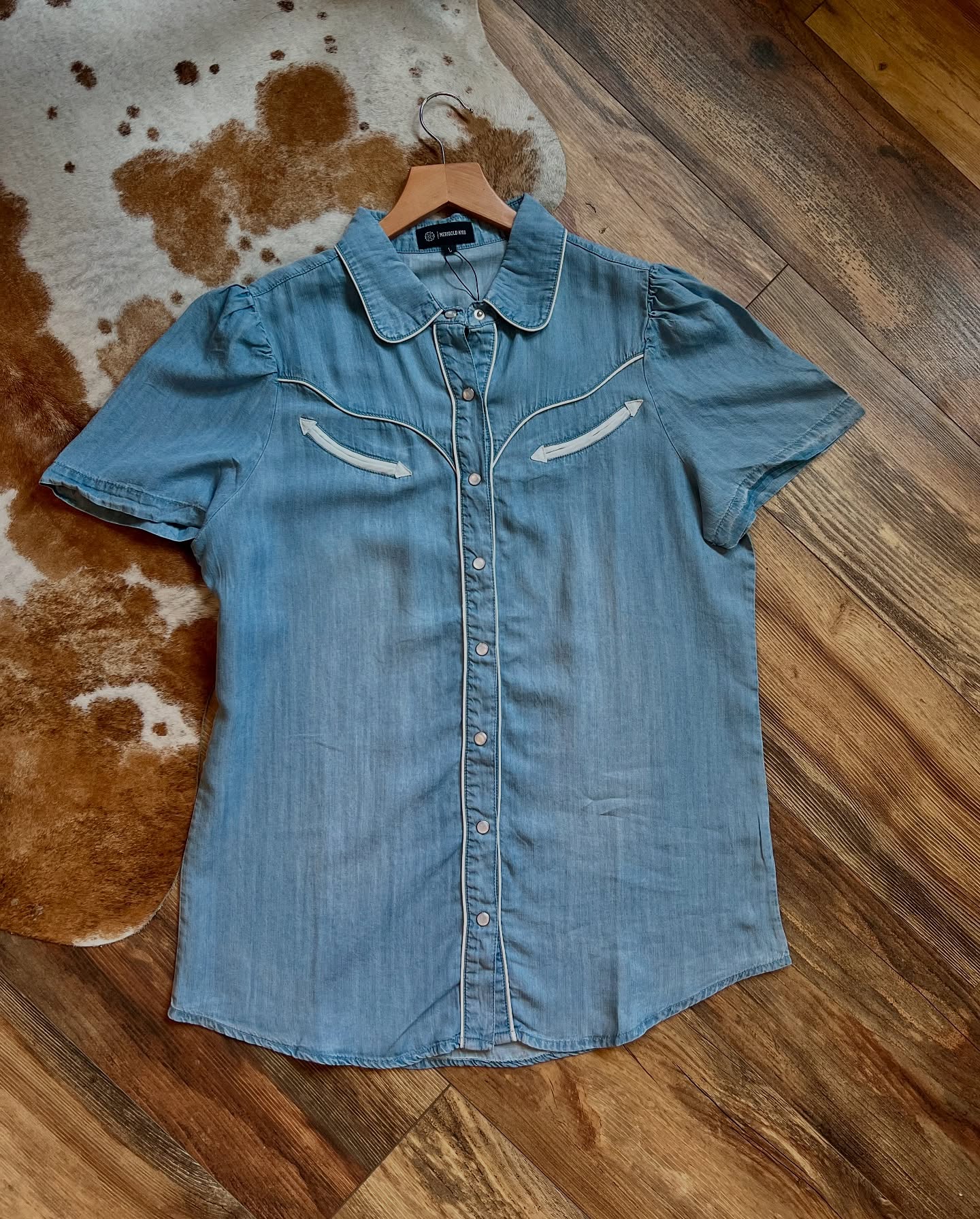 |Triple J Western Shop