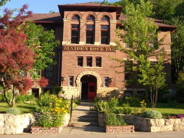 | Maiden Rock Inn