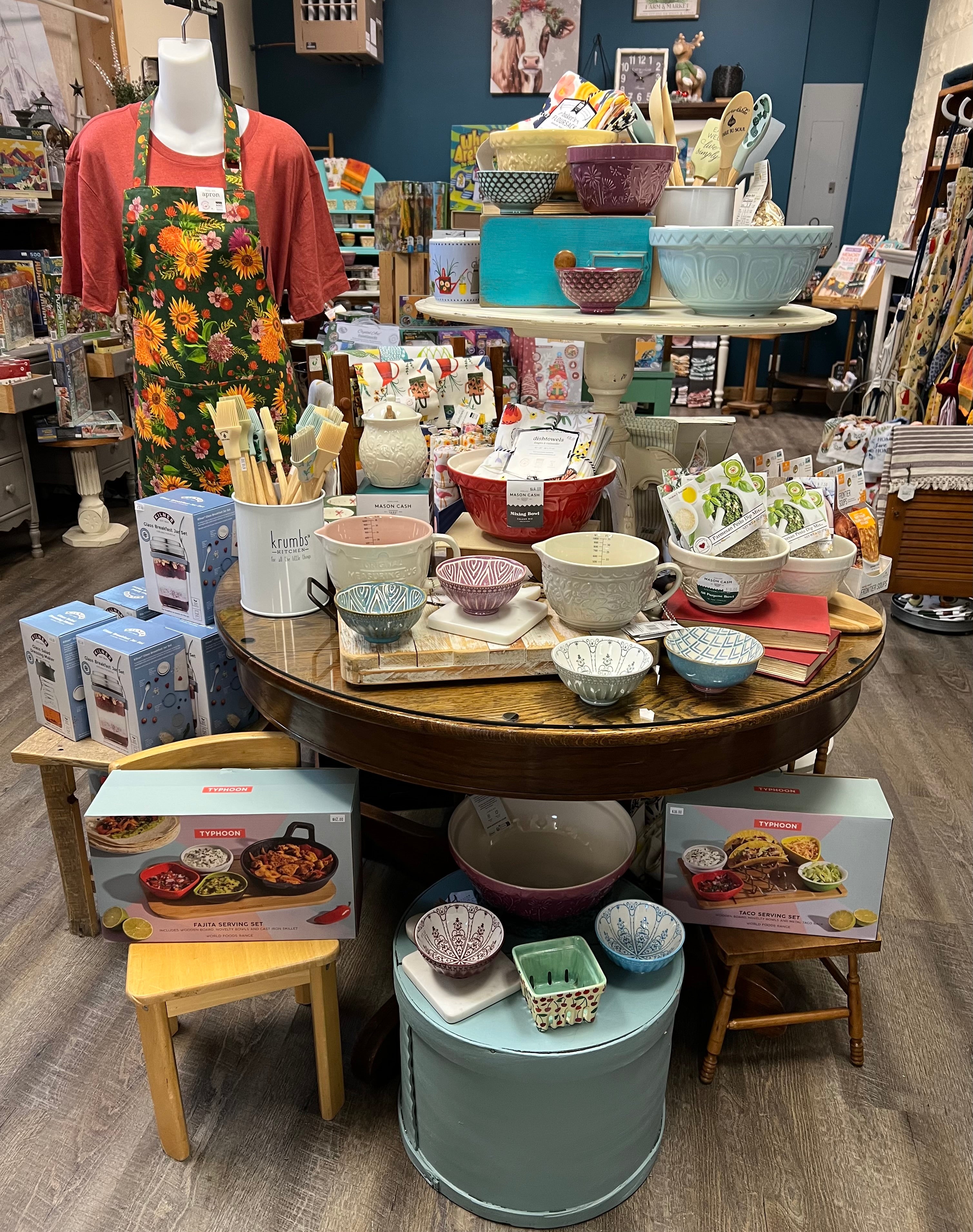Tin Roof Boutique